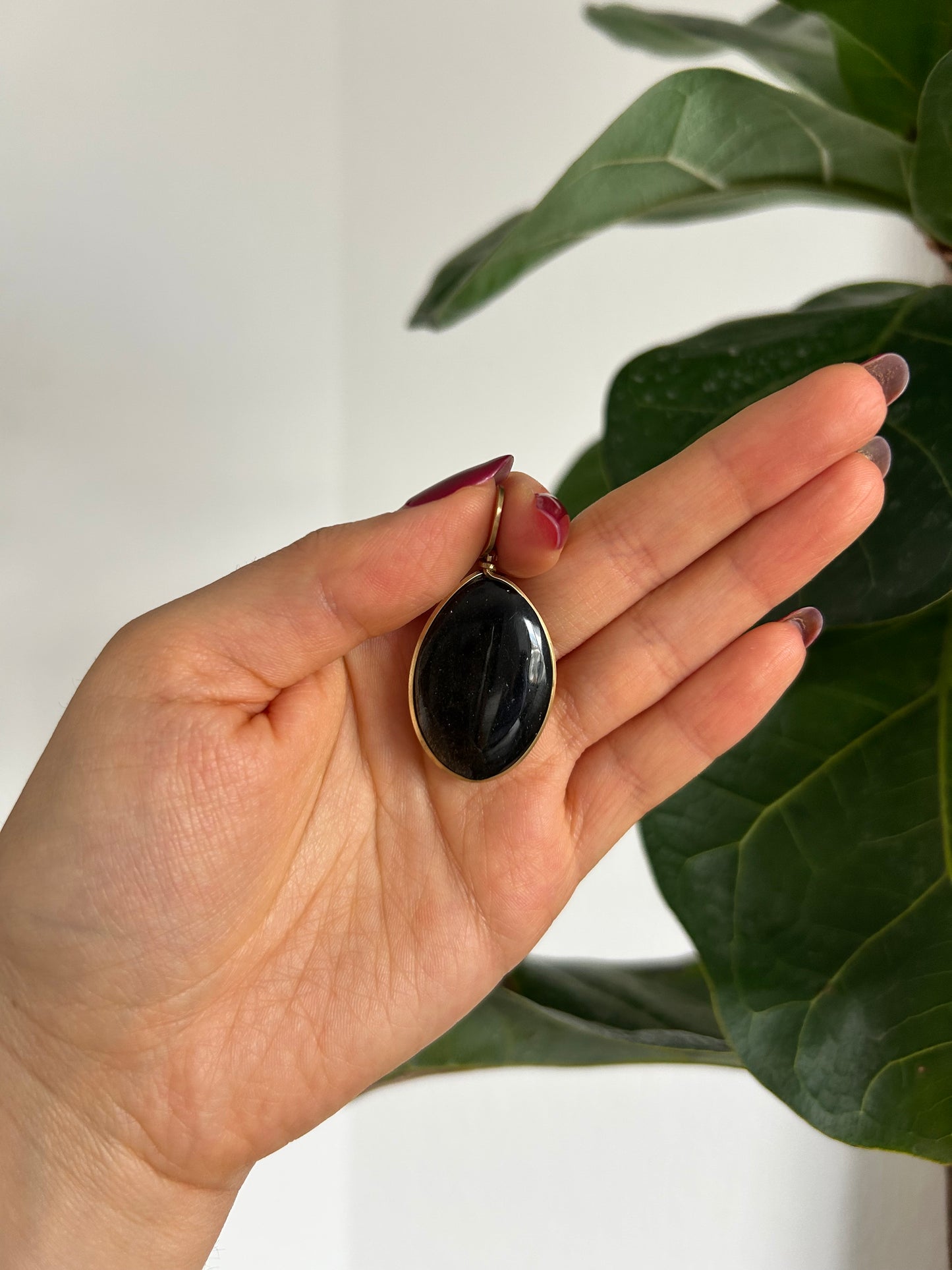 Dije Obsidiana Dorada