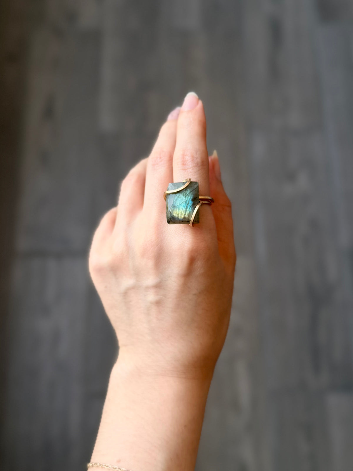 Anillo Labradorita
