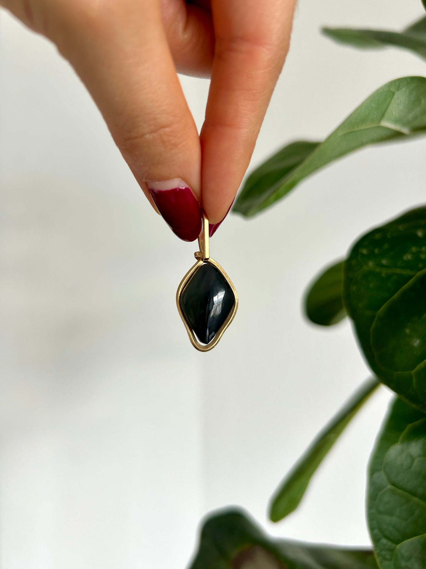 Dije Obsidiana Negra