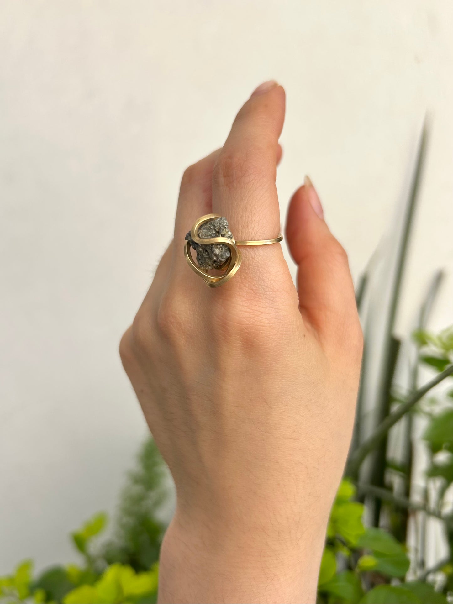 Anillo Pirita