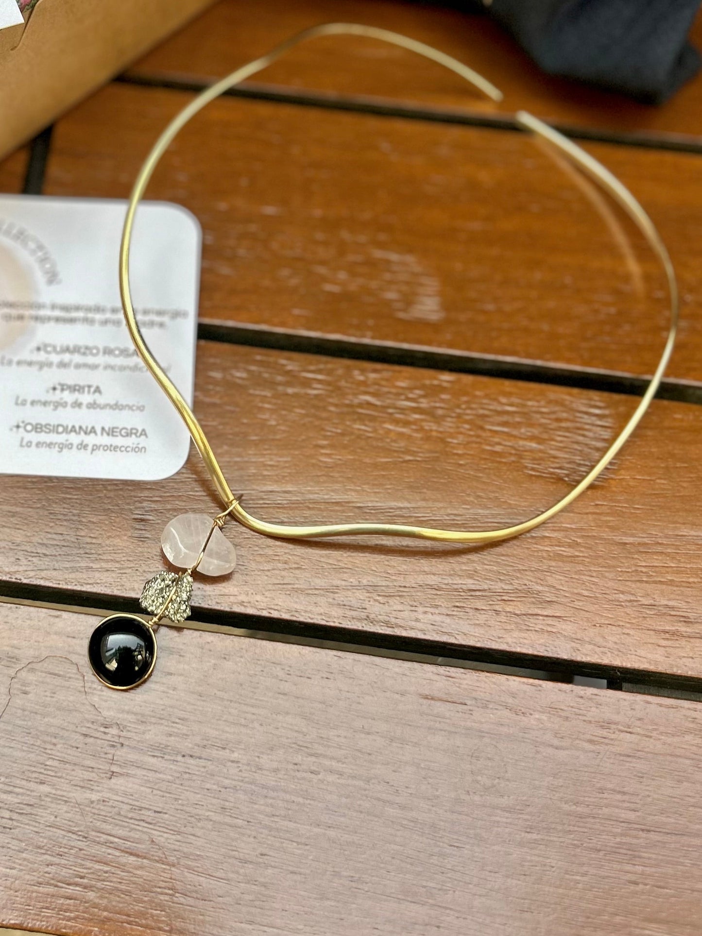 Collar Abrazo Eterno