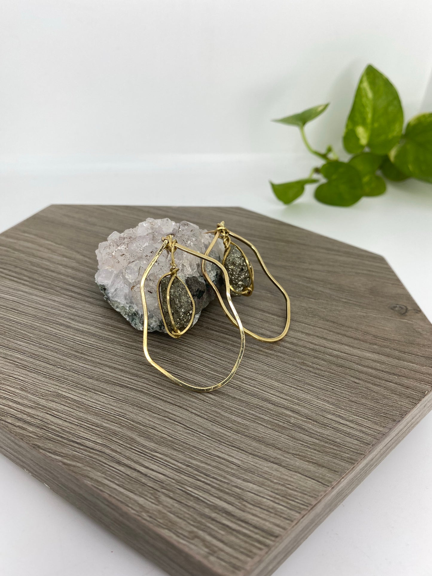 Aretes Pirita