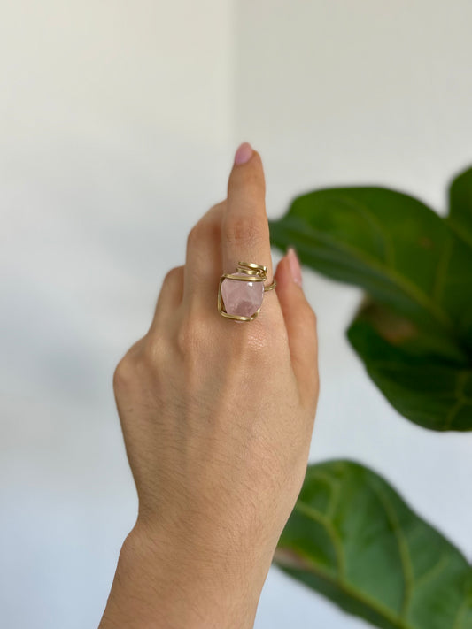 Anillo Cuarzo Rosa