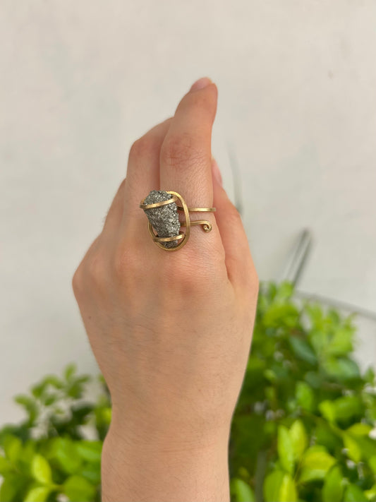 Anillo Pirita