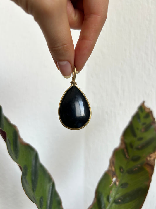 Dije Obsidiana Negra