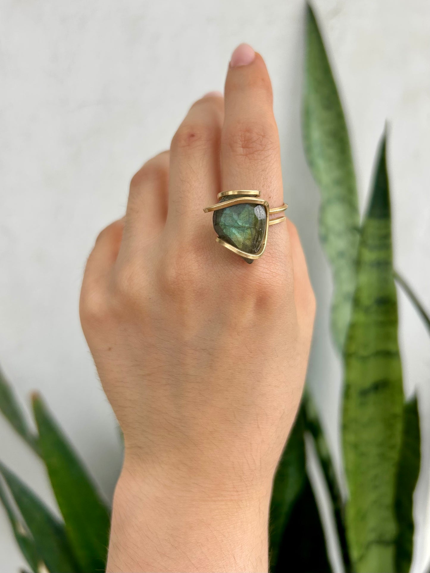 Anillo Labradorita