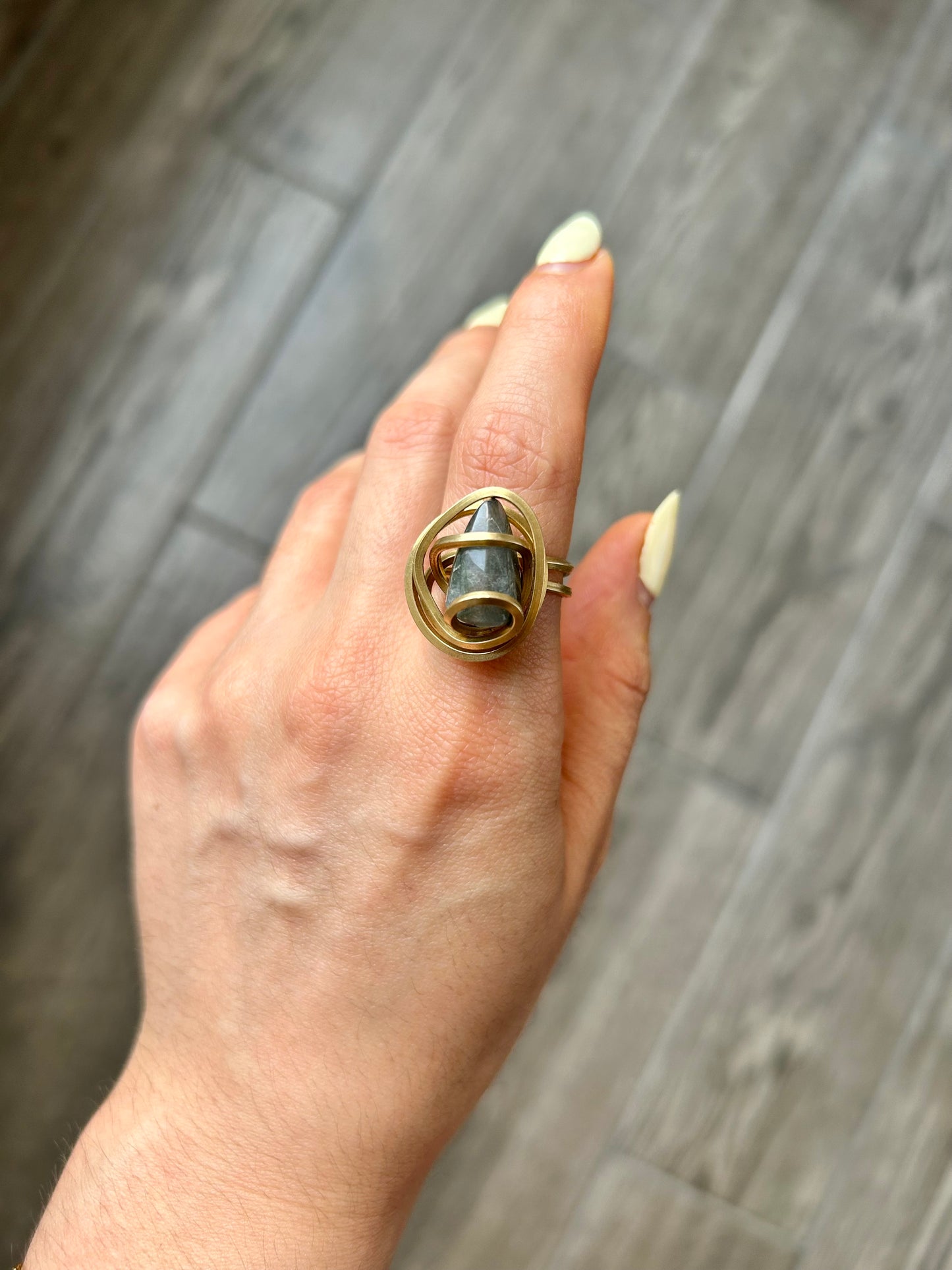 Anillo Labradorita