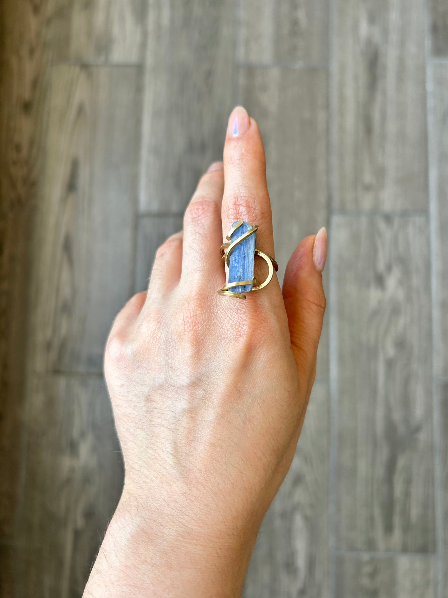 Anillo Cianita