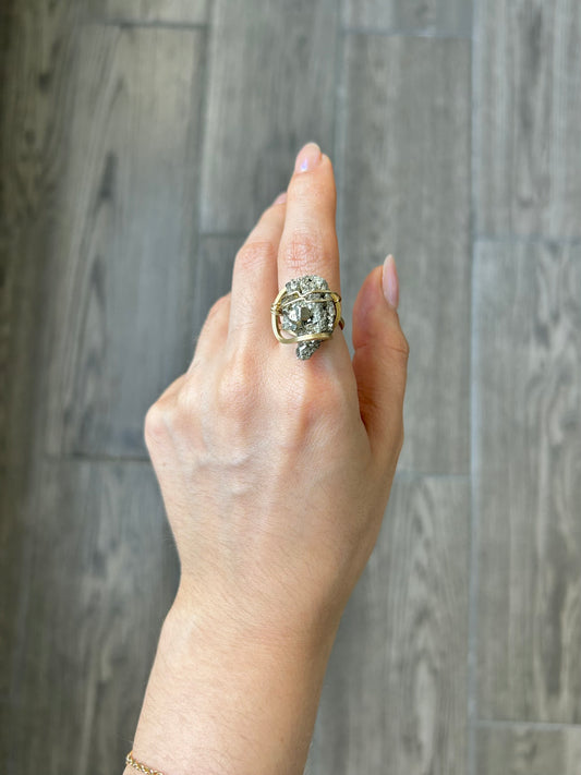 Anillo Pirita