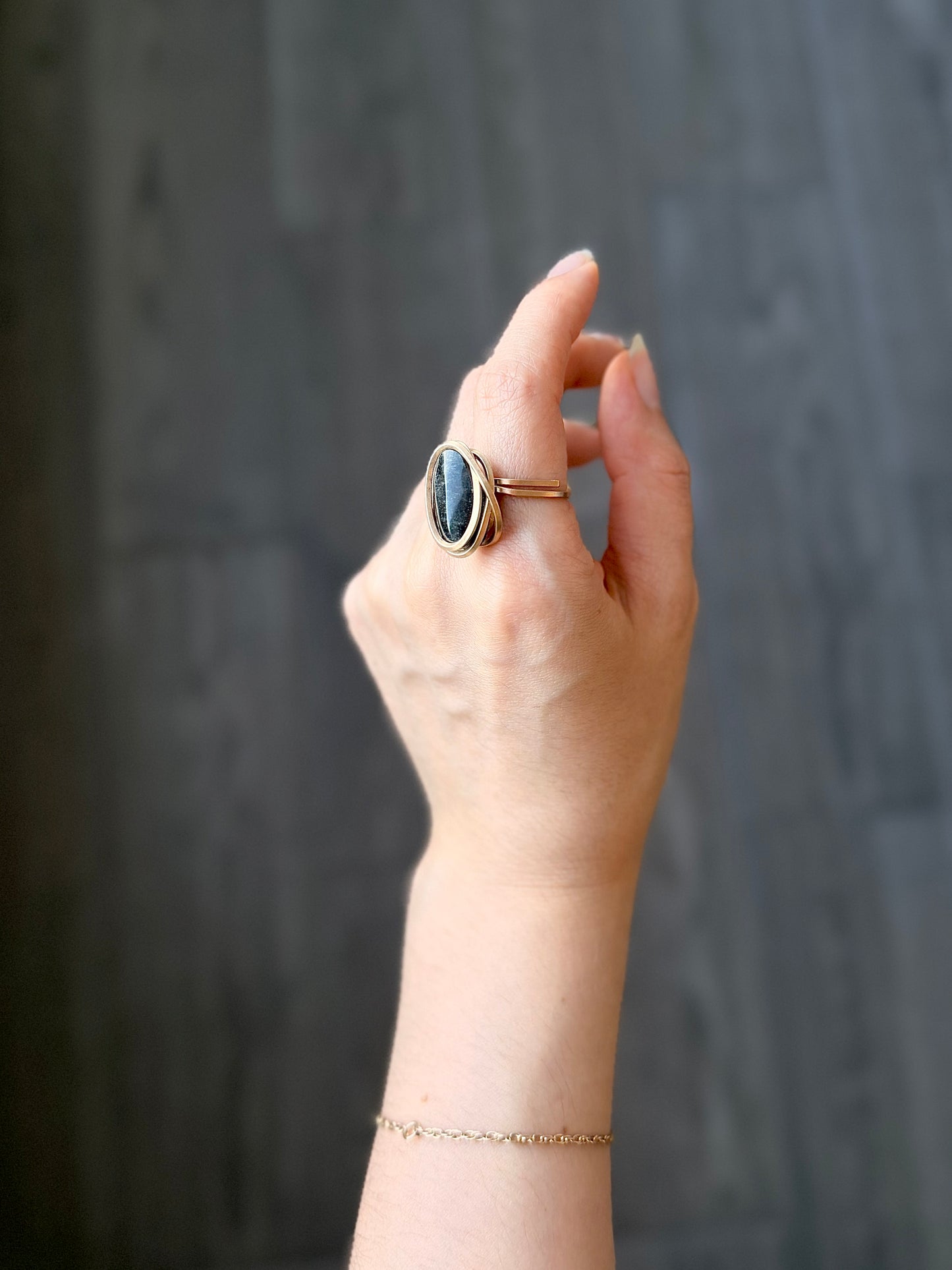 Anillo Obsidiana Dorada
