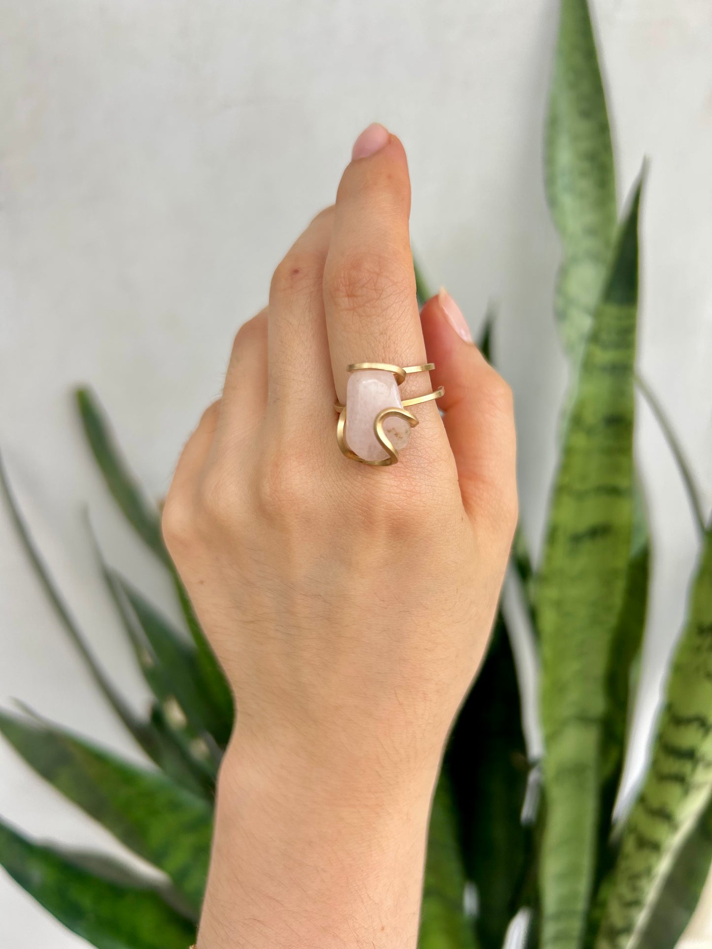 Anillo Cuarzo Rosa