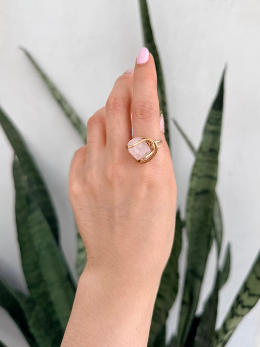 Anillo Cuarzo Rosa