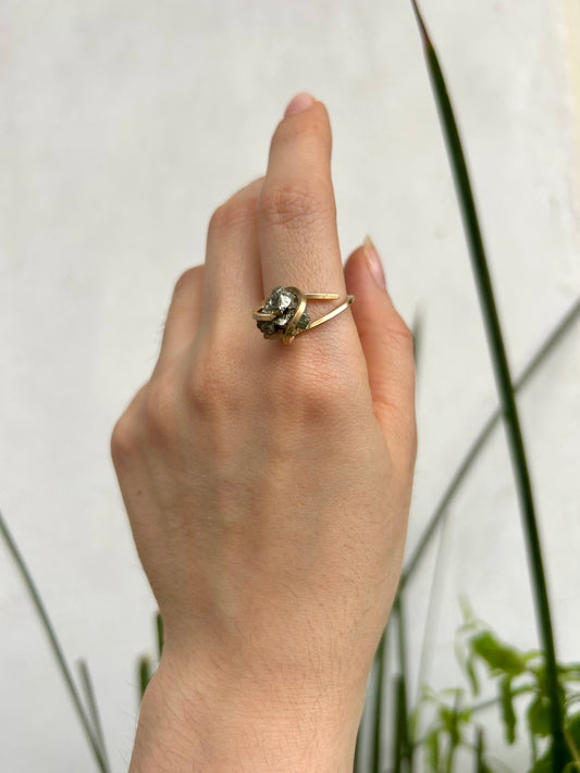 Anillo Pirita