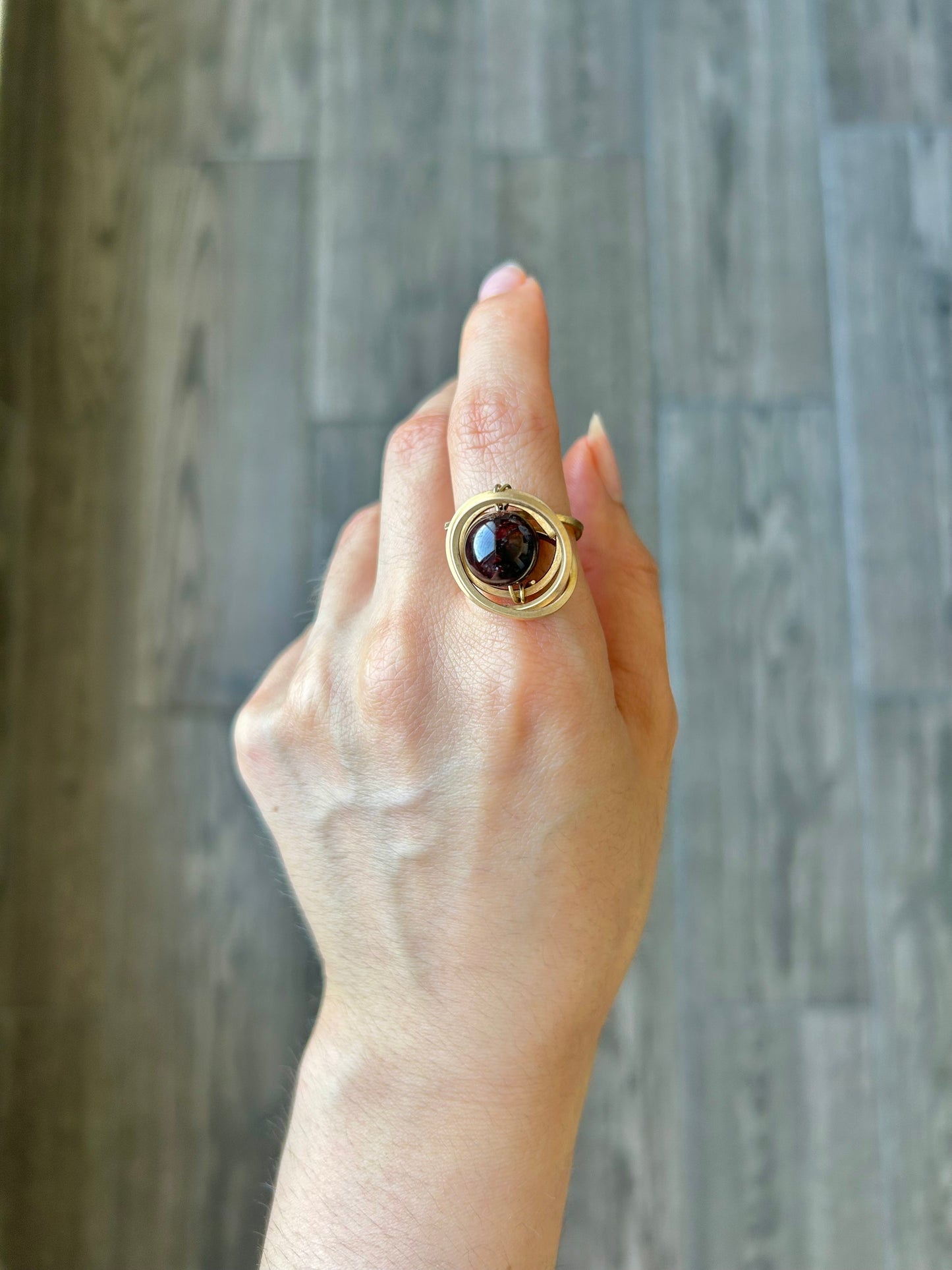 Anillo Granate