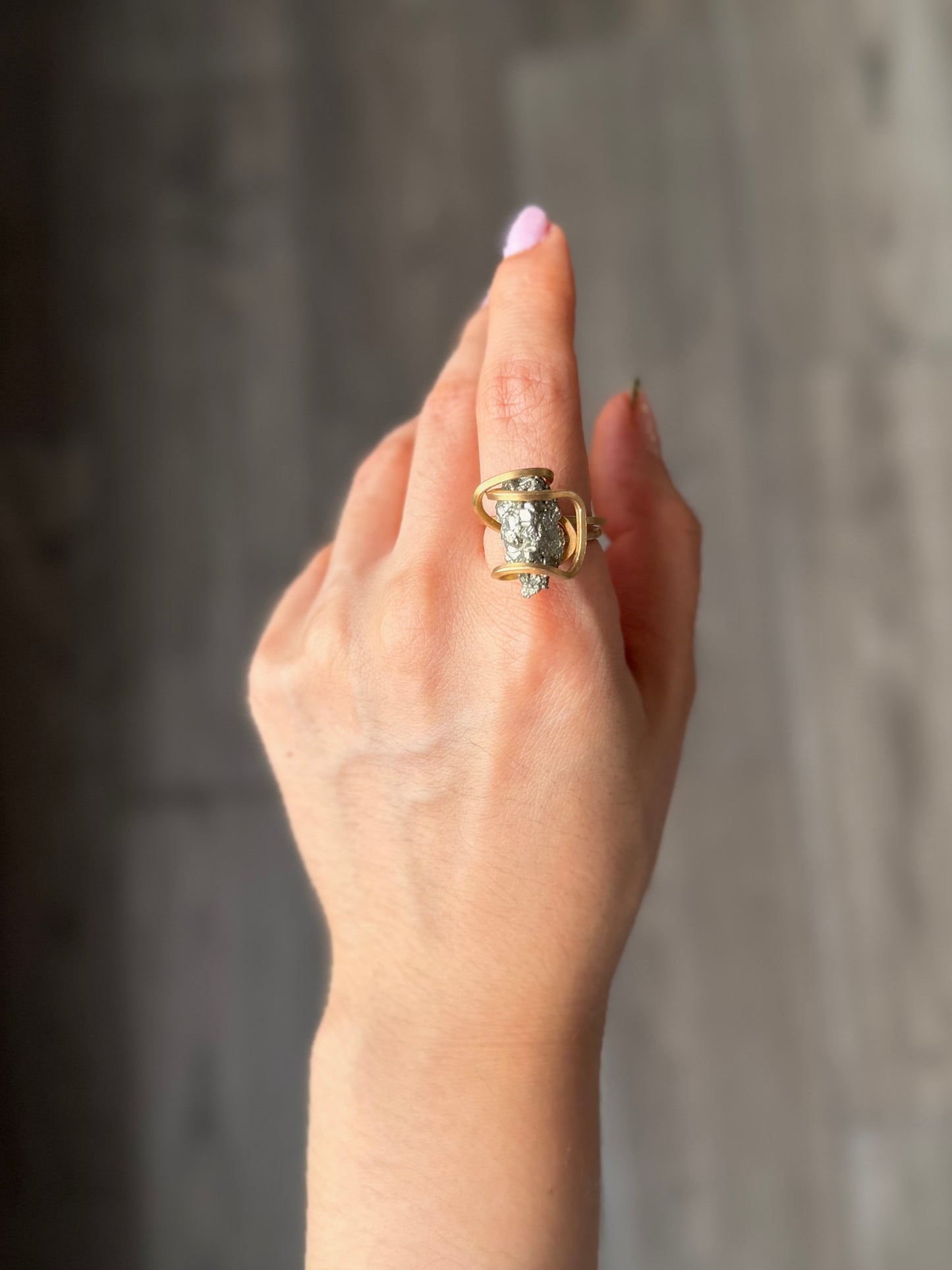 Anillo Pirita