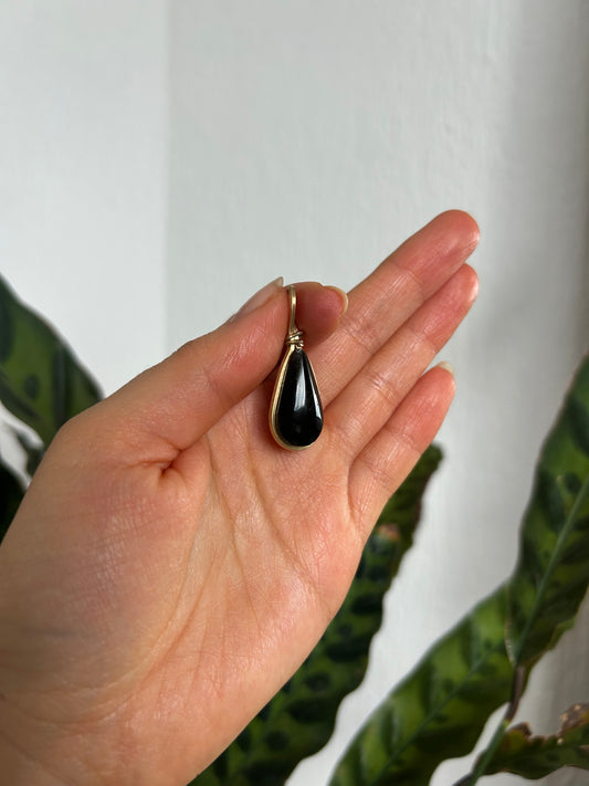 Dije Obsidiana Negra