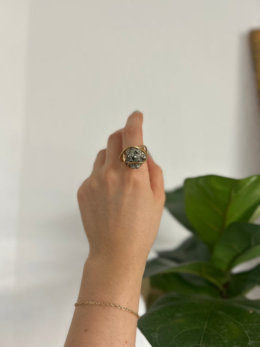 Anillo Pirita