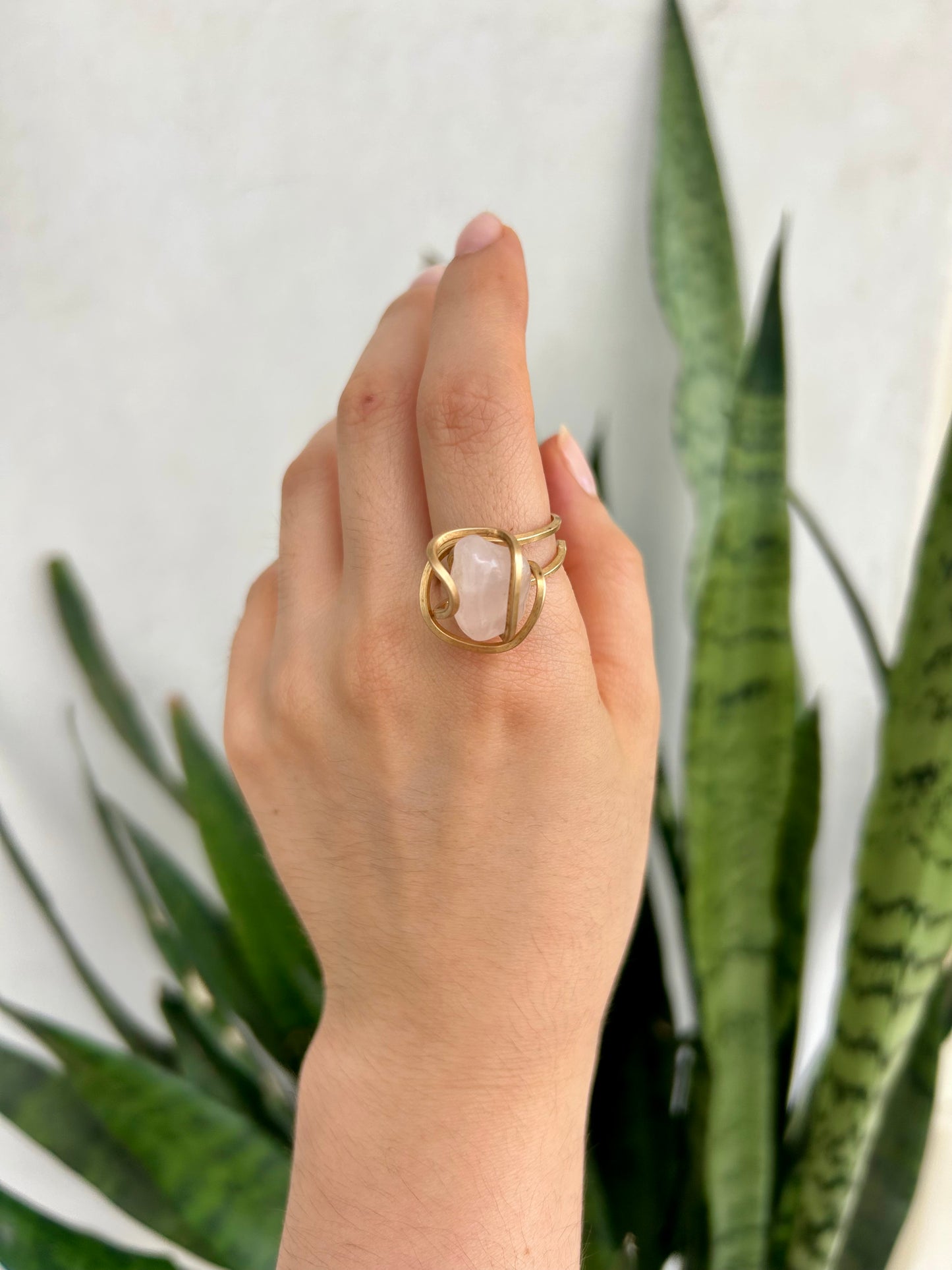 Anillo Cuarzo Rosa