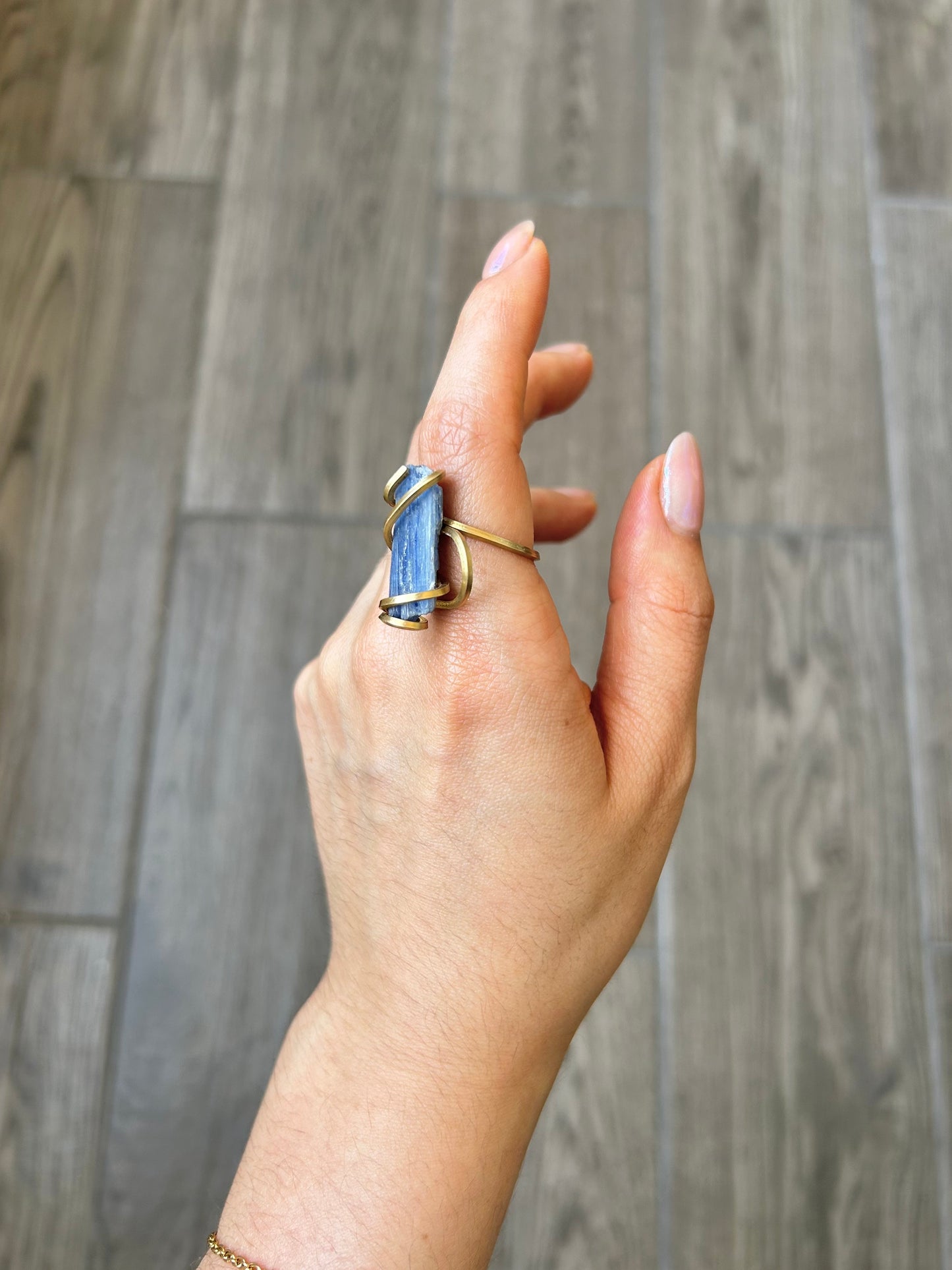 Anillo Cianita