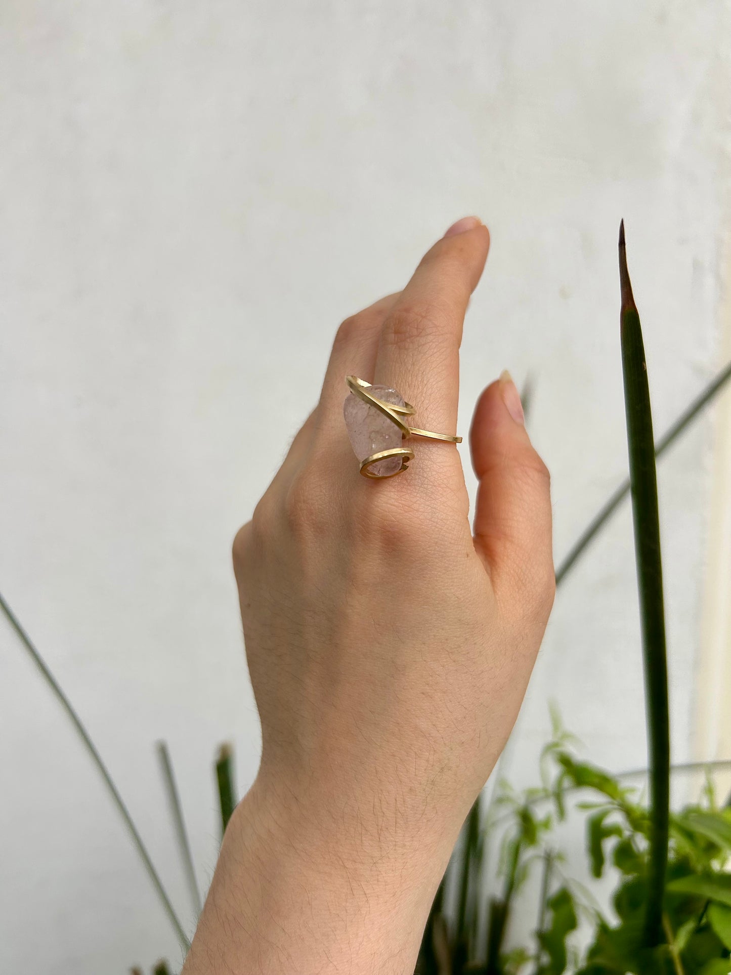 Anillo Cuarzo Rosa